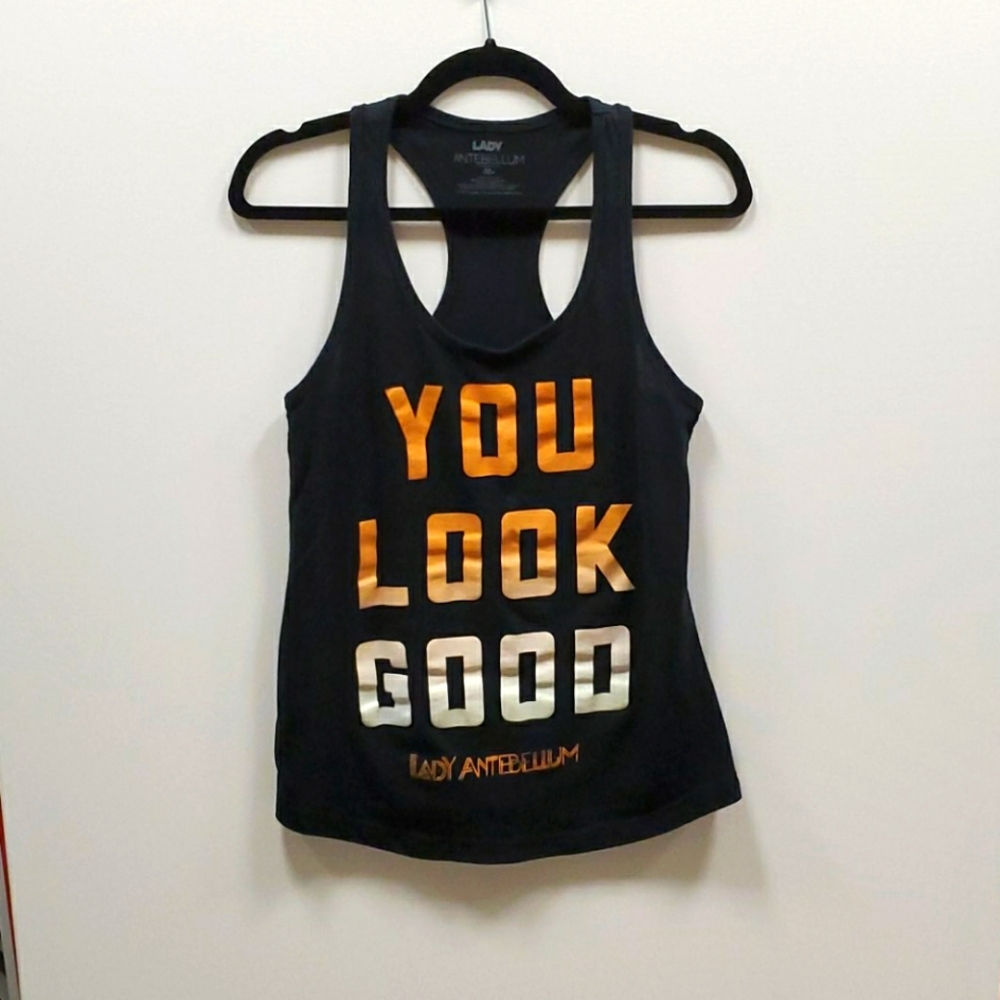 Lady Antebellum top